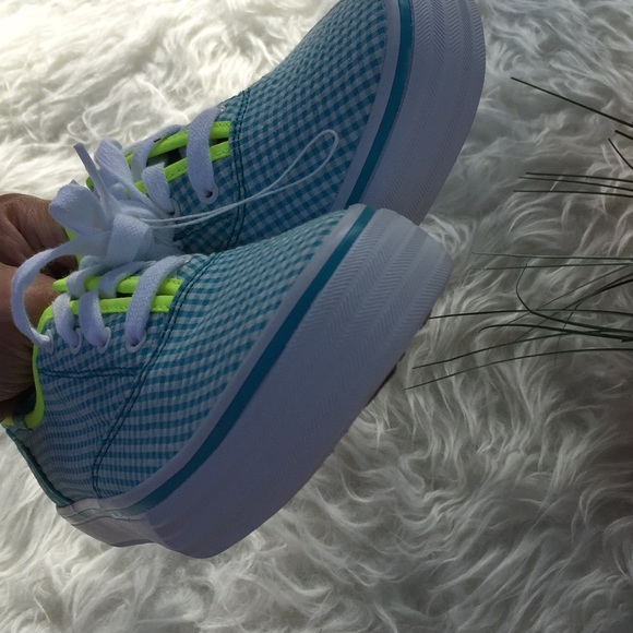 Keds - Picture 4 of 6